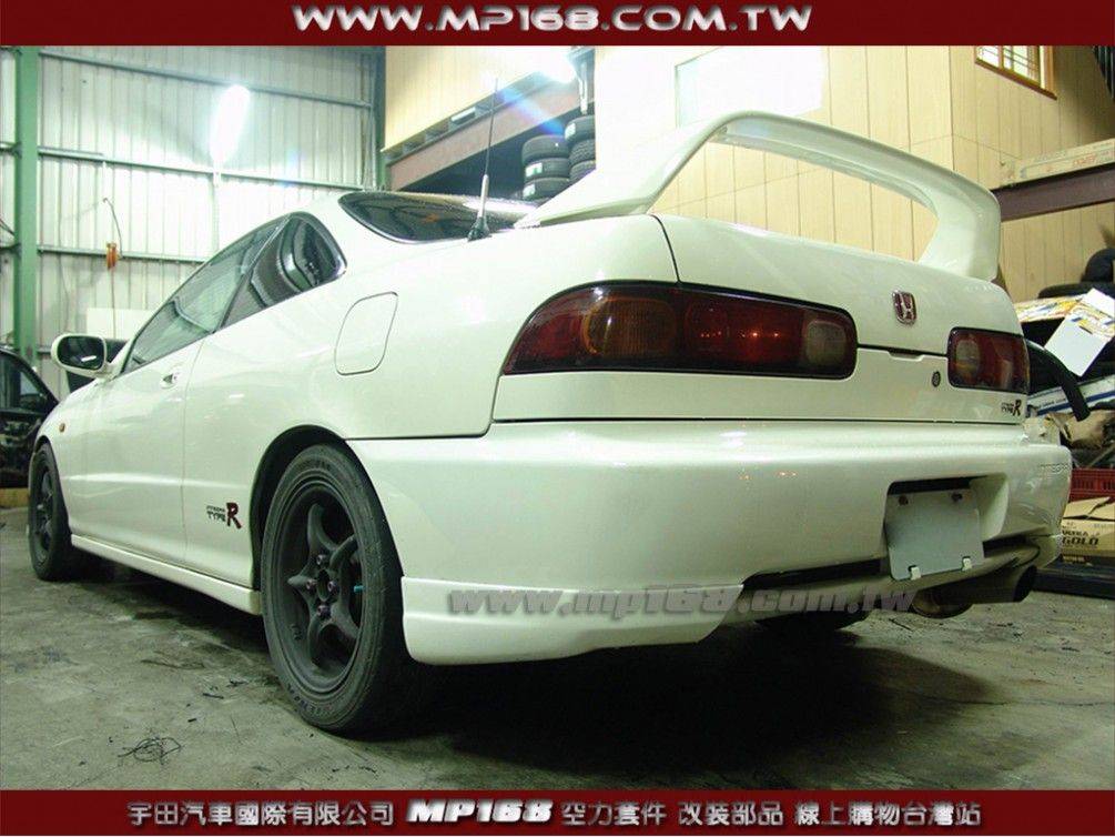 1994-1997 INTEGRA DC-2 2門兩片式後下巴
