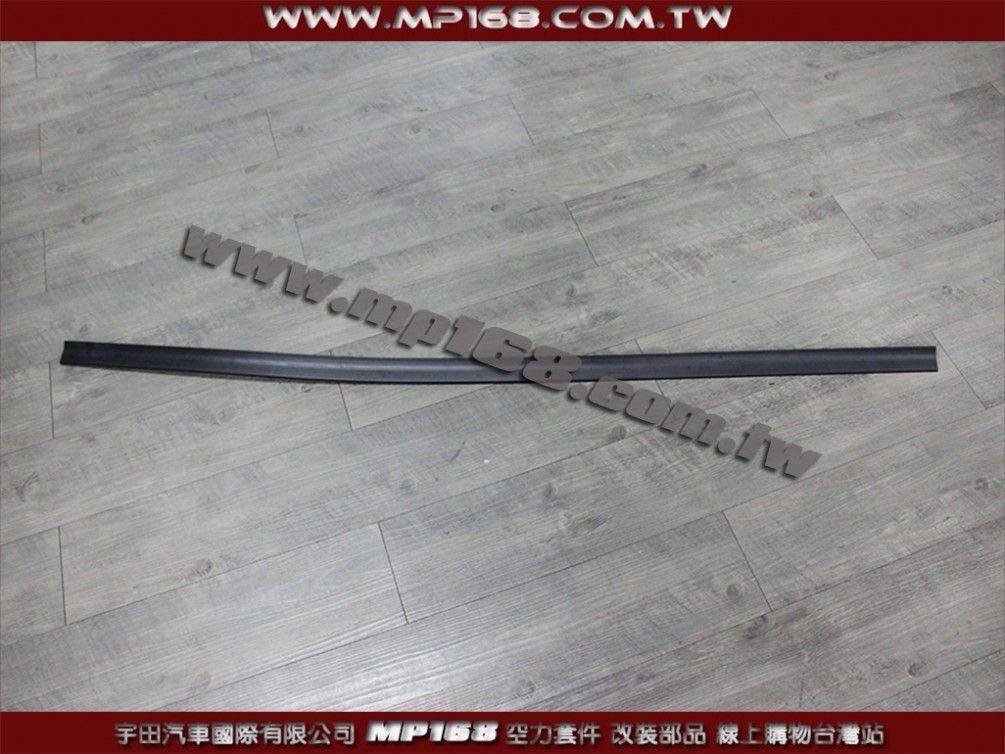 通用型壓尾翼軟PU-長140寬4公分 通用型壓尾翼軟PU-長140寬4公分