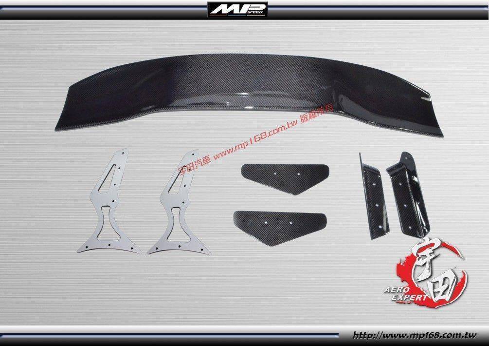 2012-2021 BRZ/86/SCION FRS GT 3D尾翼<br>中板CARBON+S款側板+鋁合金腳
